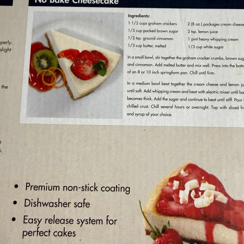 Oneida Silver Springform Pan Trio - Picture 2 of 7